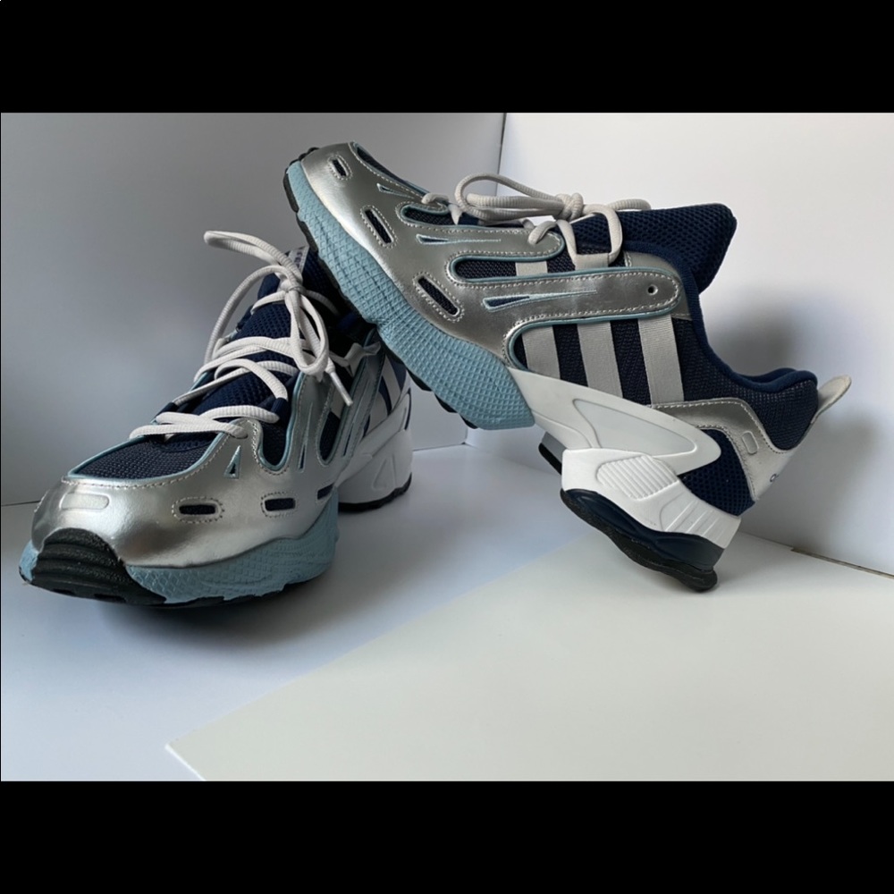 Adidas Sneaker
